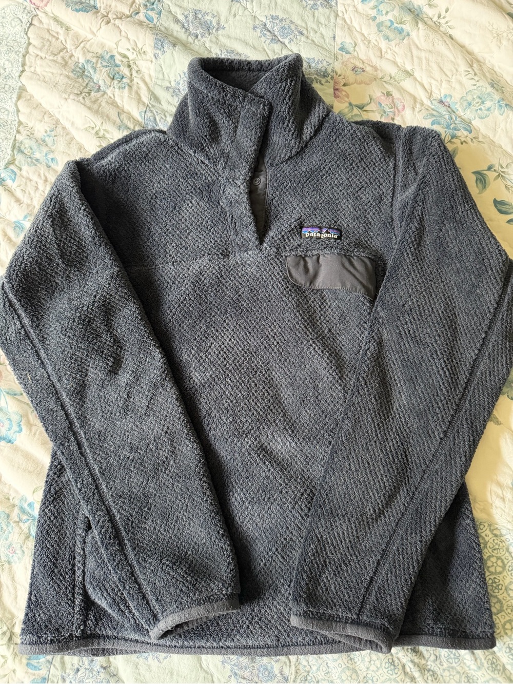Patagonia Dark Blue Zip-Neck Fleece Pullover